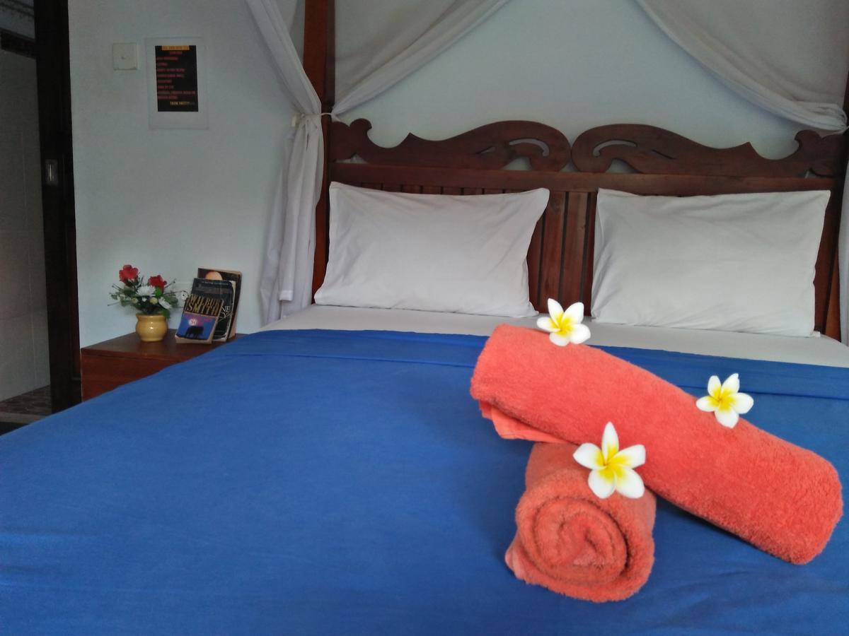 Tira Amed Homestay 외부 사진